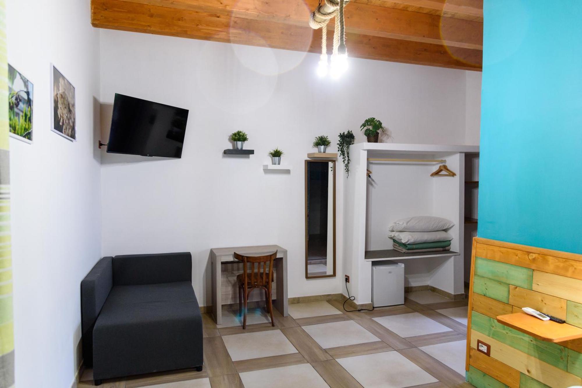 Agriturismo La Ferrovia Molfetta Bagian luar foto